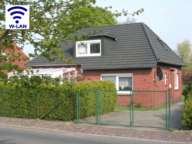 Zur Beschreibung *Haus Nordwind* Ferienhaus Ferienwohnung Carolinensiel Altfunnixsiel